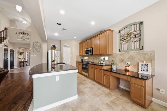 13602 Cotton Court, Mont Belvieu, TX 77523