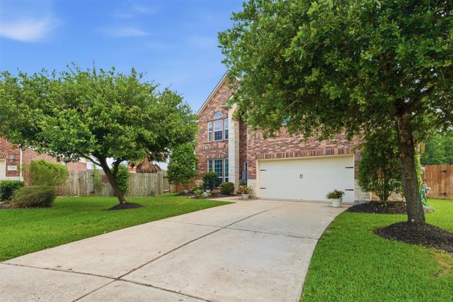 13602 Cotton Court, Mont Belvieu, TX 77523
