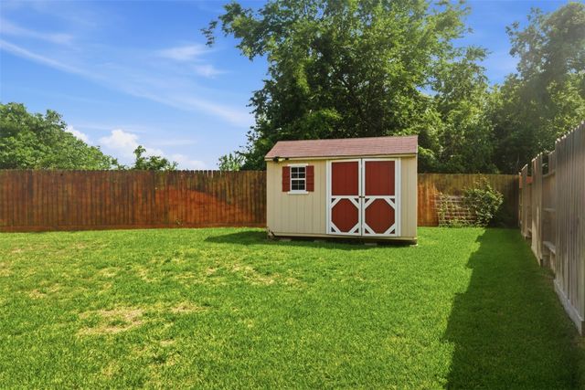 13602 Cotton Court, Mont Belvieu, TX 77523