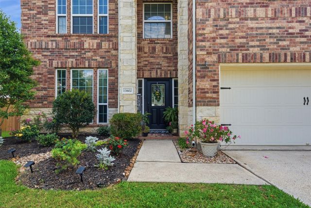 13602 Cotton Court, Mont Belvieu, TX 77523