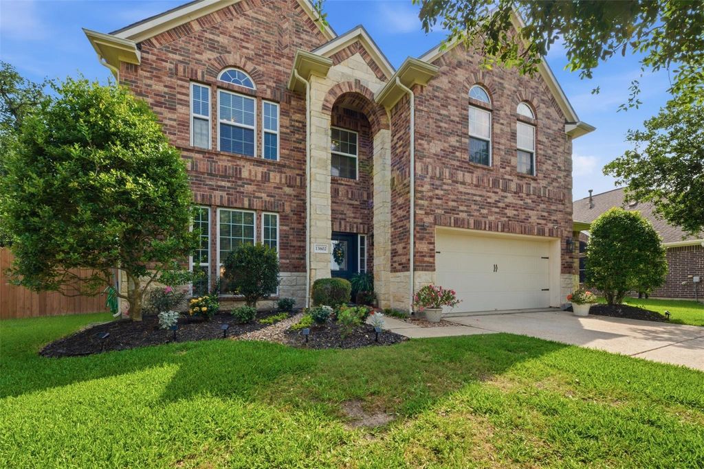 13602 Cotton Court, Mont Belvieu, TX 77523