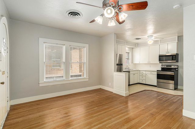 3233 Odessa Avenue, Fort Worth, TX 76109