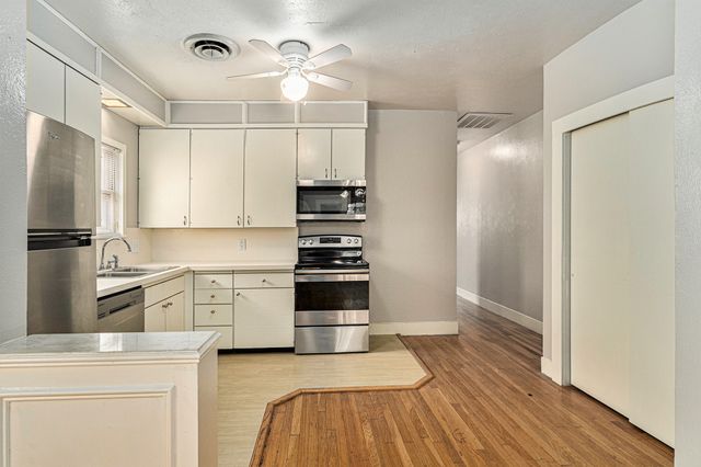 3233 Odessa Avenue, Fort Worth, TX 76109