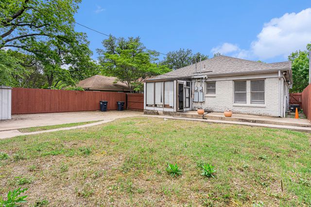 3233 Odessa Avenue, Fort Worth, TX 76109