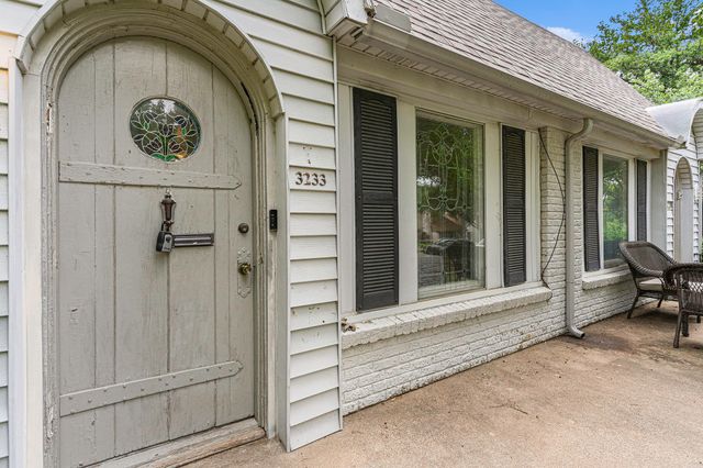 3233 Odessa Avenue, Fort Worth, TX 76109