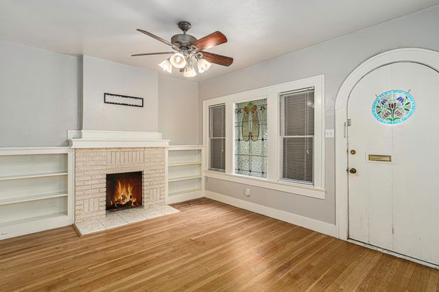 3233 Odessa Avenue, Fort Worth, TX 76109