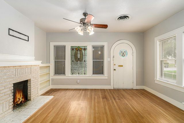 3233 Odessa Avenue, Fort Worth, TX 76109