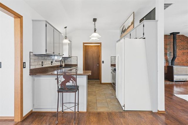 503 Moffat Road NE, Piedmont, OK 73078