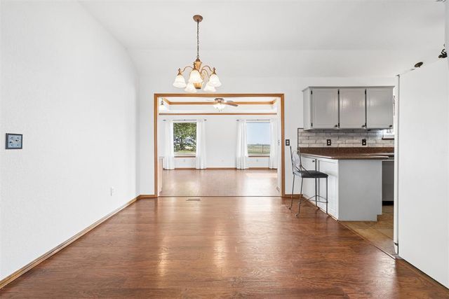 503 Moffat Road NE, Piedmont, OK 73078