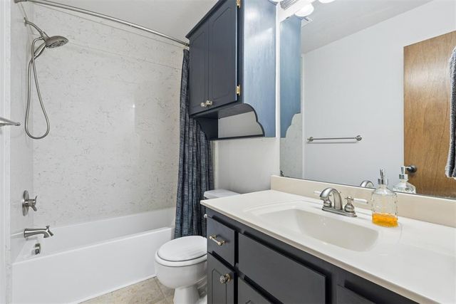 503 Moffat Road NE, Piedmont, OK 73078