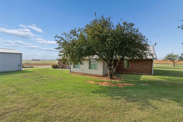 503 Moffat Road NE, Piedmont, OK 73078