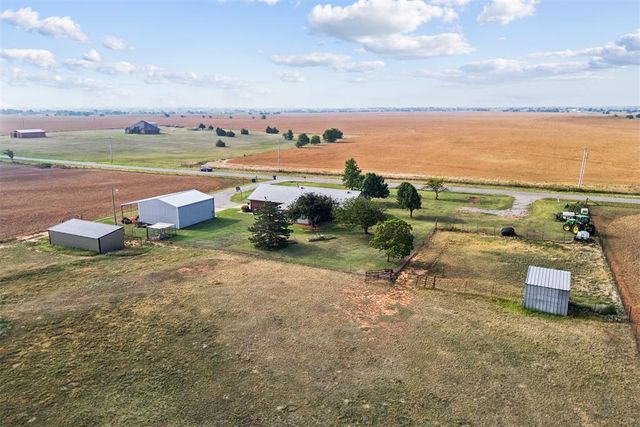 503 Moffat Road NE, Piedmont, OK 73078