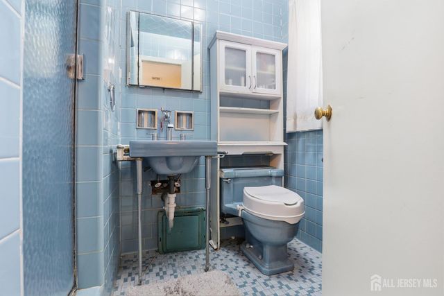 467 Lincoln Avenue, Highland Park, NJ 08904