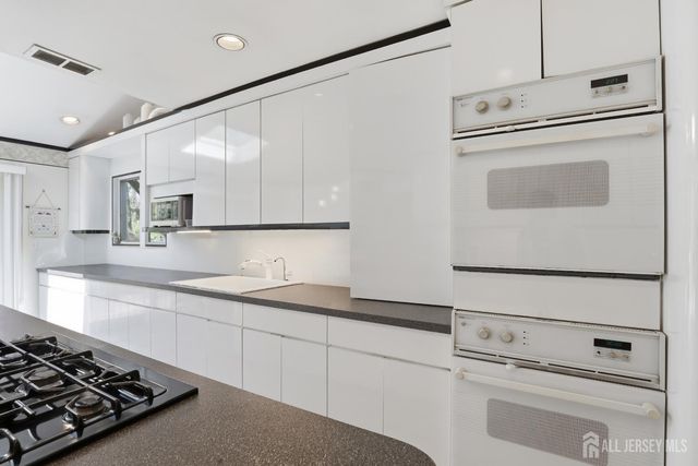 467 Lincoln Avenue, Highland Park, NJ 08904