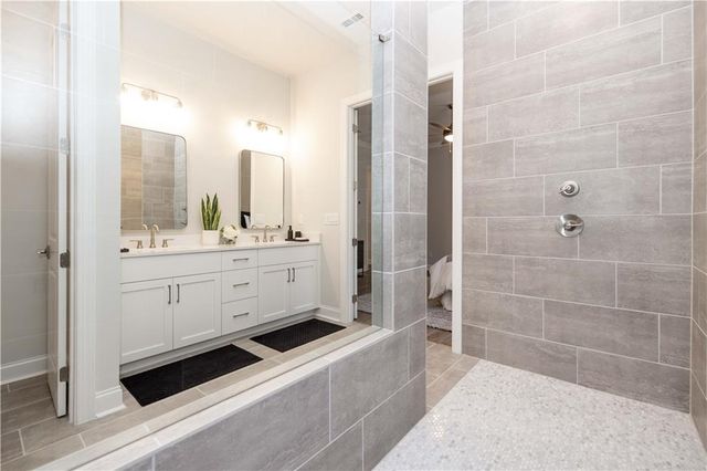 525 Godfrey Drive, Cumming, GA 30040