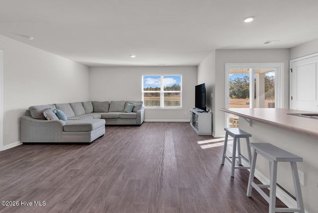 4577 E Coast Lane, Shallotte, NC 28470