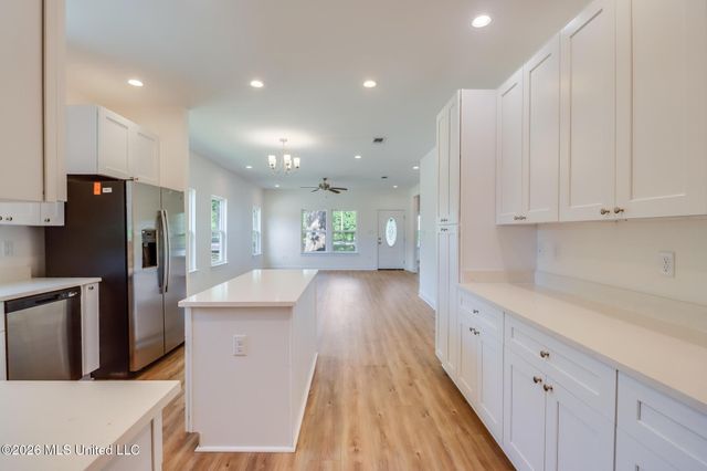 13469 Mary Avenue, Gulfport, MS 39503