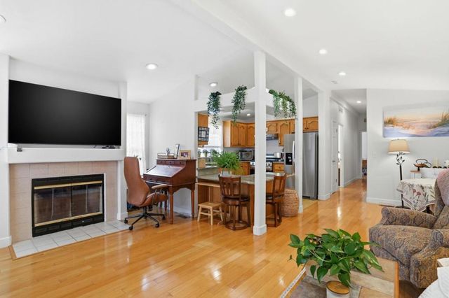 433 Sylvan Avenue, Mountain View, CA 94041