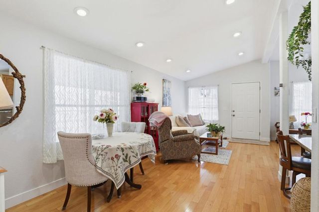 433 Sylvan Avenue, Mountain View, CA 94041