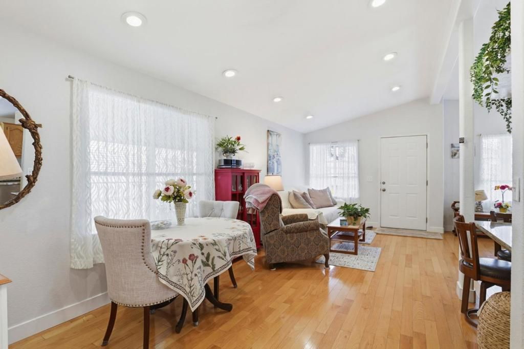 Image 19 of property listing at 433 Sylvan Avenue, Mountain View, CA 94041