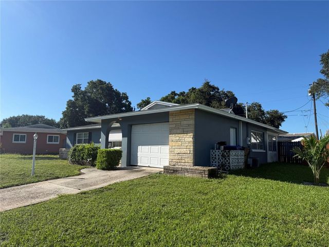 568 HILLCREST DRIVE, Largo, FL 33771