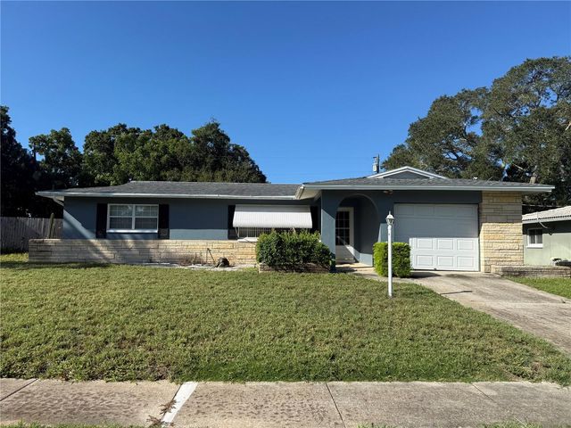 568 HILLCREST DRIVE, Largo, FL 33771