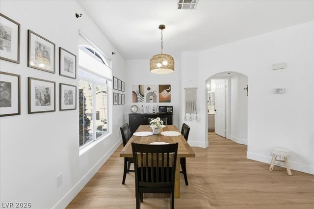 1700 Hills Of Red Drive 204, Las Vegas, NV 89128