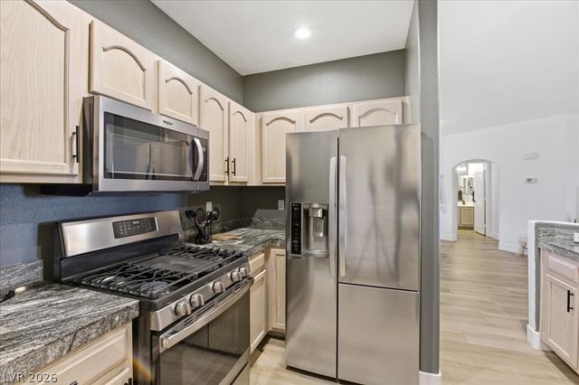 1700 Hills Of Red Drive 204, Las Vegas, NV 89128