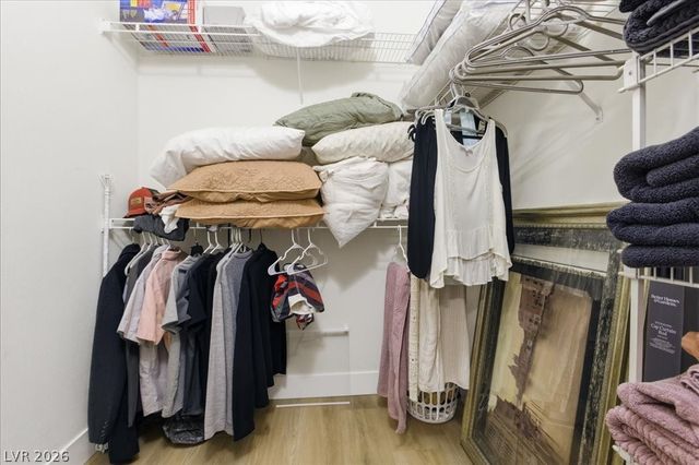 1700 Hills Of Red Drive 204, Las Vegas, NV 89128