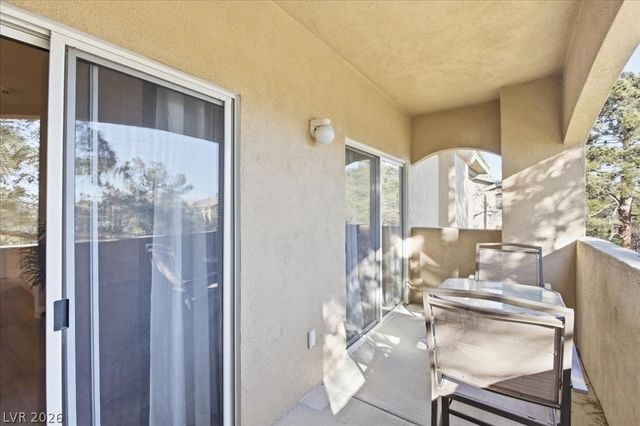 1700 Hills Of Red Drive 204, Las Vegas, NV 89128