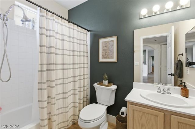 1700 Hills Of Red Drive 204, Las Vegas, NV 89128