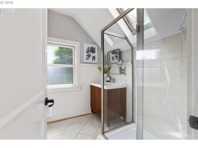 436 Se 44TH Ave, Portland, OR 97215