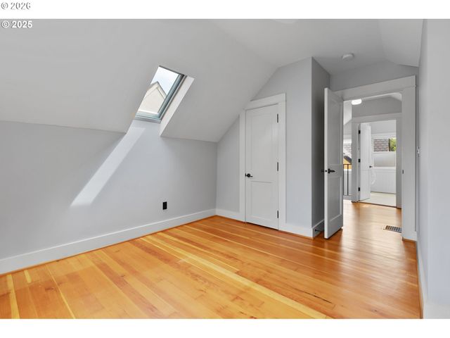 436 Se 44TH Ave, Portland, OR 97215