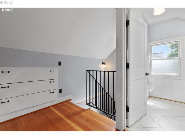 436 Se 44TH Ave, Portland, OR 97215