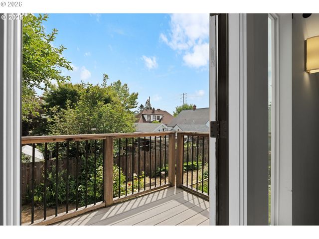 436 Se 44TH Ave, Portland, OR 97215