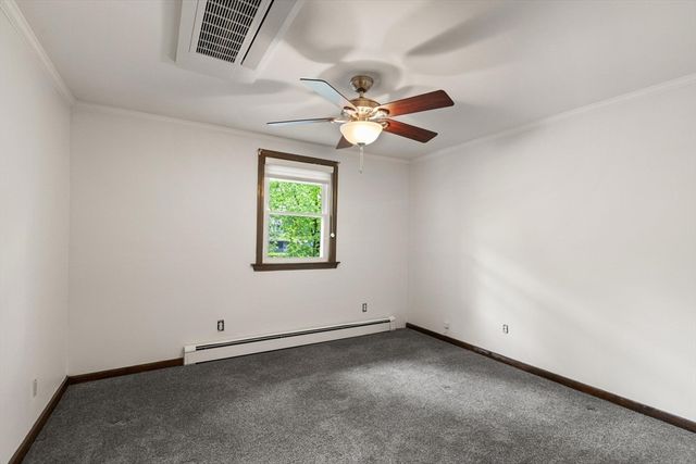 901 Haverhill St, Rowley, MA 01969