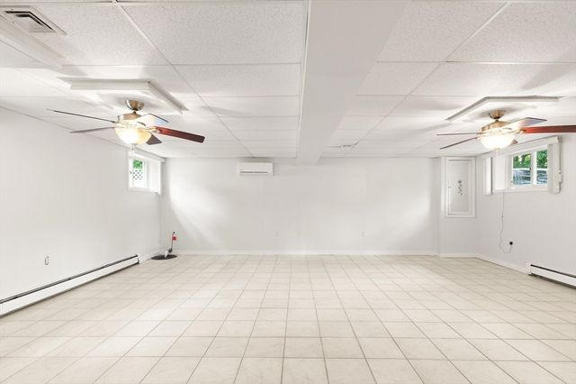 901 Haverhill St, Rowley, MA 01969