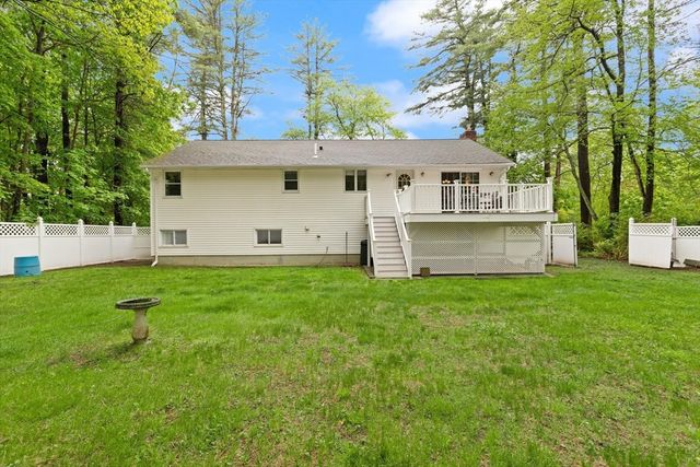 901 Haverhill St, Rowley, MA 01969