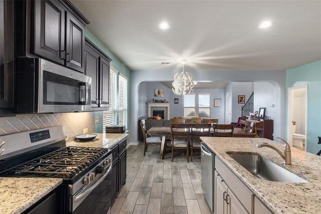 3504 Sadie Drive, Yukon, OK 73099