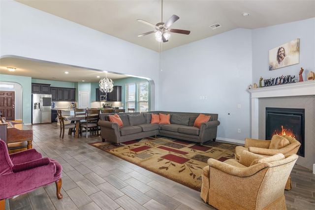 3504 Sadie Drive, Yukon, OK 73099