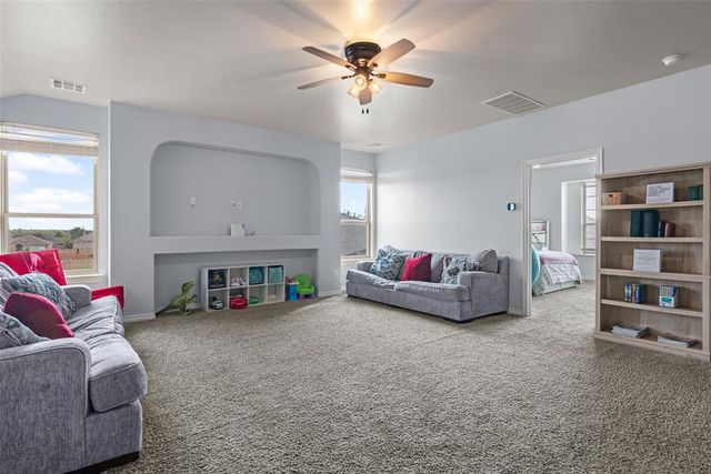 3504 Sadie Drive, Yukon, OK 73099