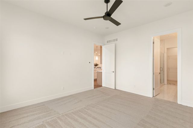 1350 SE Menlo Drive, Waukee, IA 50263