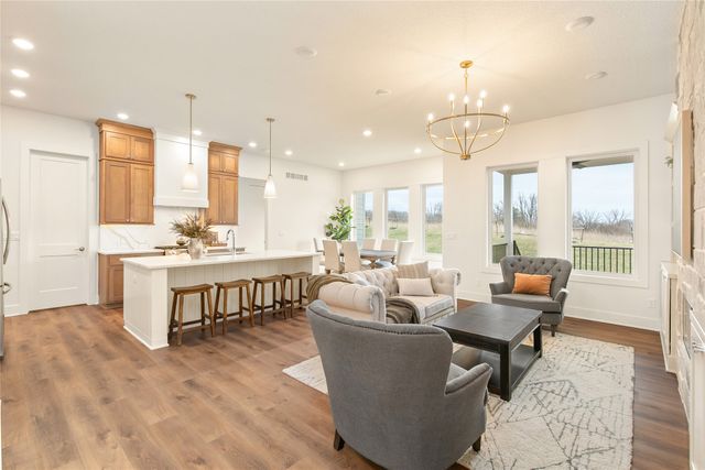 1350 SE Menlo Drive, Waukee, IA 50263