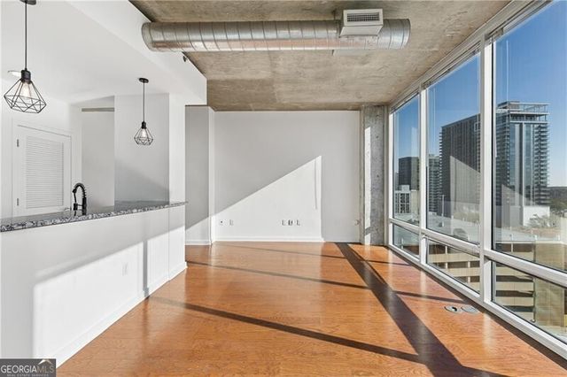 943 Peachtree Street NE 913, Atlanta, GA 30309