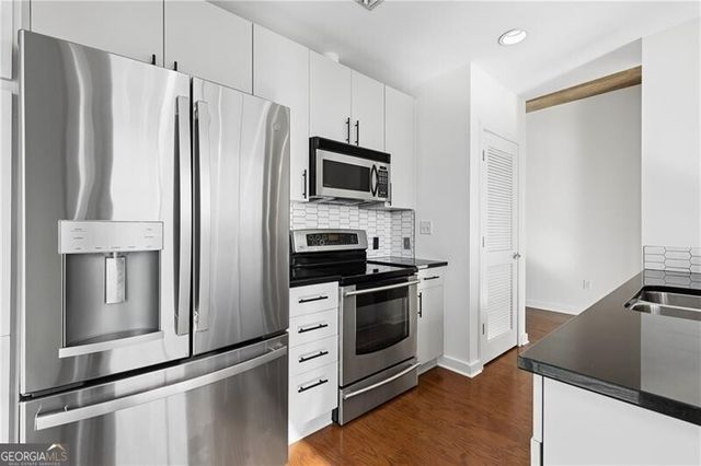 943 Peachtree Street NE 913, Atlanta, GA 30309