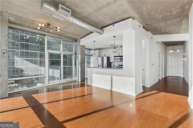 943 Peachtree Street NE 913, Atlanta, GA 30309