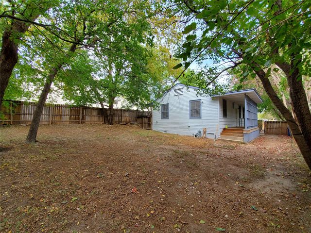 925 E 41st ST B, Austin, TX 78751