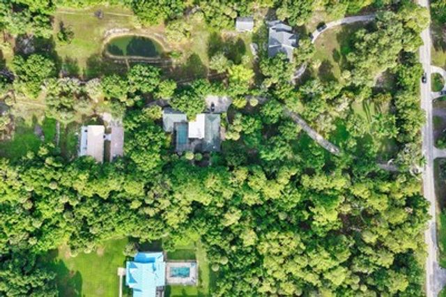 6235 4th Street, Vero Beach, FL 32968