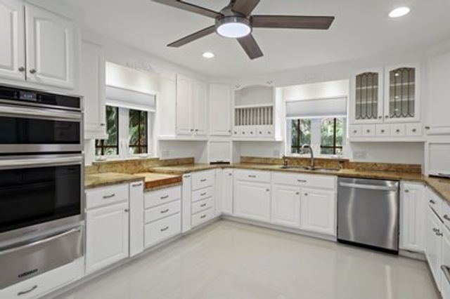 6235 4th Street, Vero Beach, FL 32968