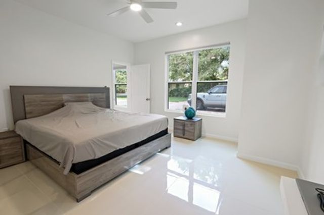 6235 4th Street, Vero Beach, FL 32968